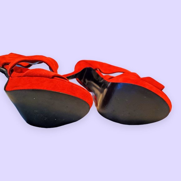 Stunning Red Suede Leather Platform High Heels - Picture 5 of 7